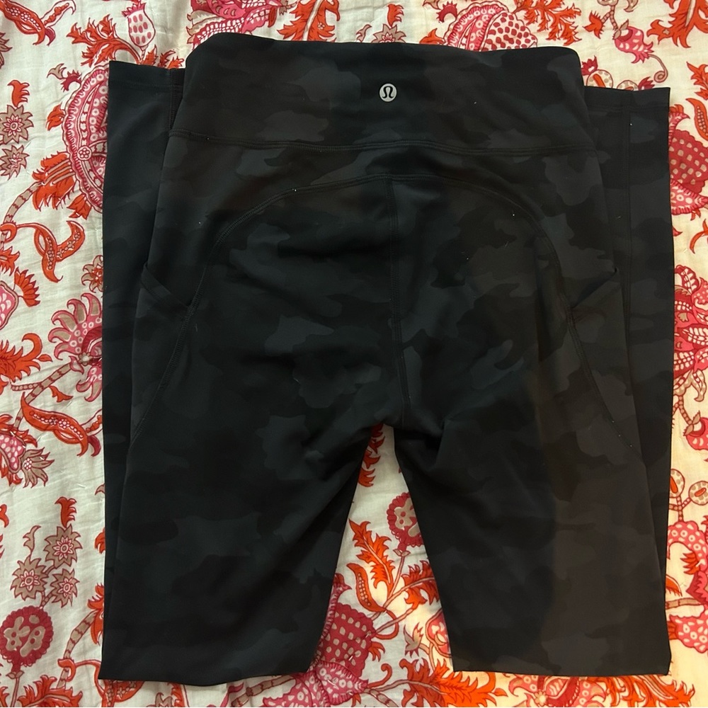Lululemon Invigorate Legging 28”